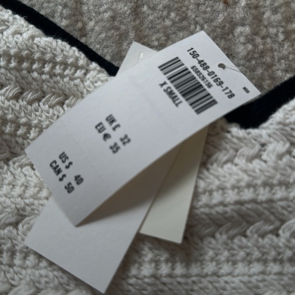 NWT Abercrombie & Fitch Black And White Crochet Tank Crop Top - Misses XS - Picture 3 of 5